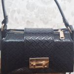 کیف زنانه ورنی بافت دار دوشی Kelly Bag - Image 4